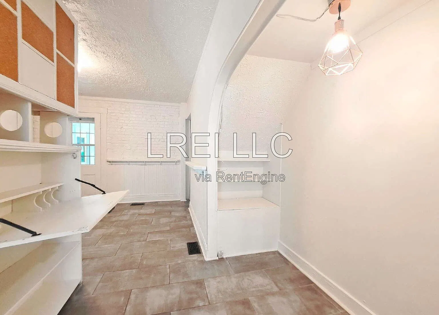 2 bed, 2.0 bath, 1250 sqft, $1,400 — Photo 4