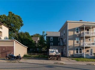 408 Cumberland Hill Rd, Woonsocket, RI 02895