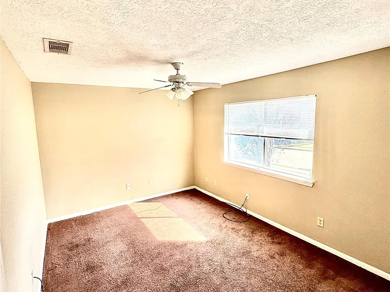 5668 Birchmont Dr #2 — Photo 8