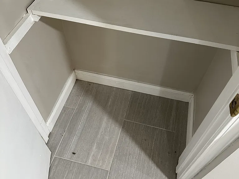 149 Vernon Ave #8 — Photo 6
