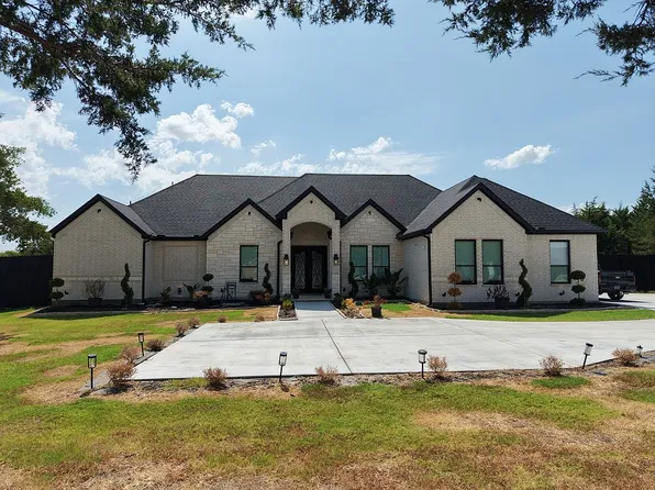 2 Gibson Rd #704, Waxahachie, TX 75165