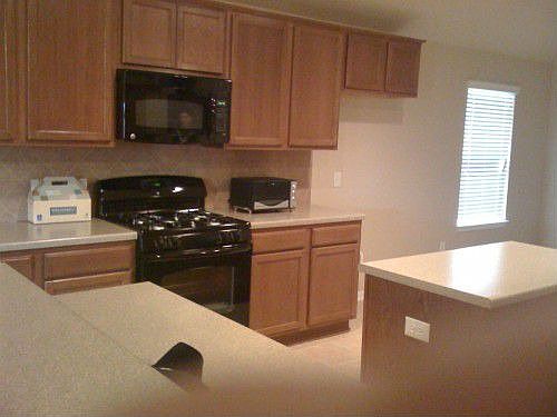 1st image of 805 Kevin Taylor Dr