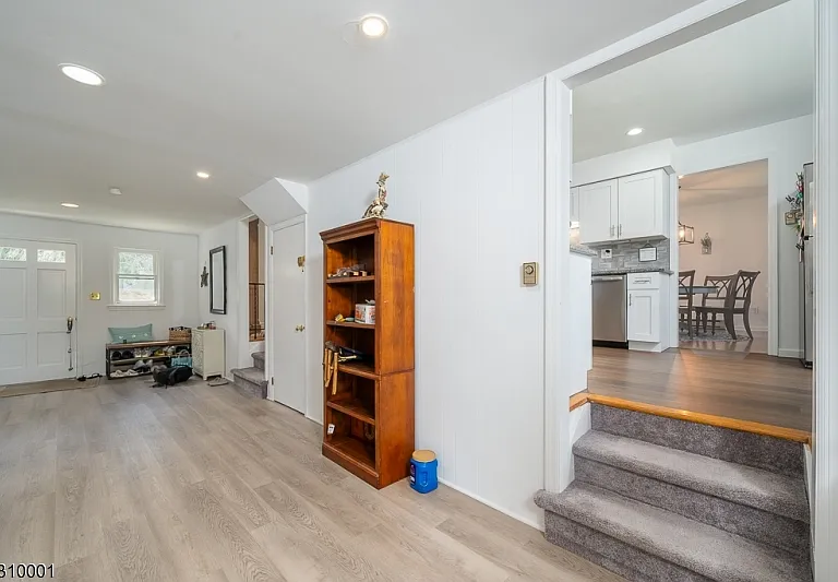 69 Woodland Rd — Photo 30