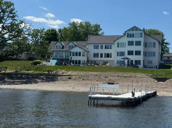 1300 Lakeshore Dr APT A2, Lake City, MN 55041