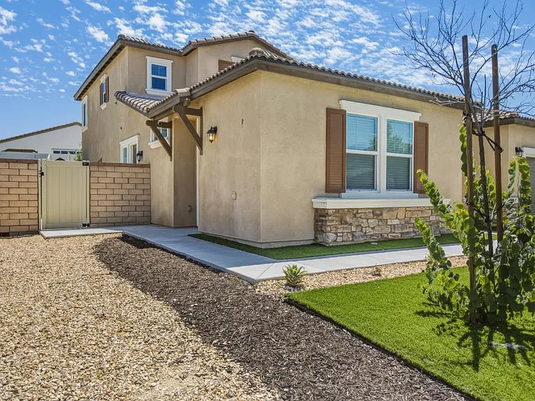 30240 Big Country Dr — Photo 2