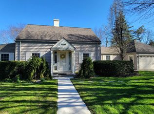 1608 Crane Ct, Midland, MI 48640