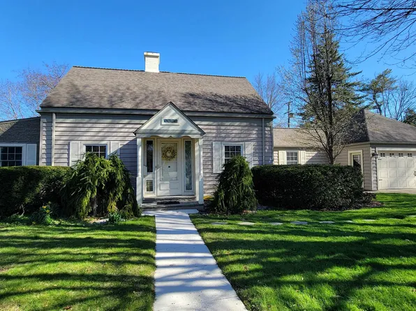 1608 Crane Ct, Midland, MI 48640