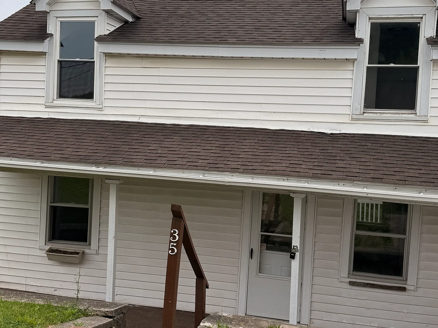 3 bed, 1196 sqft, $1,150 — Photo 1
