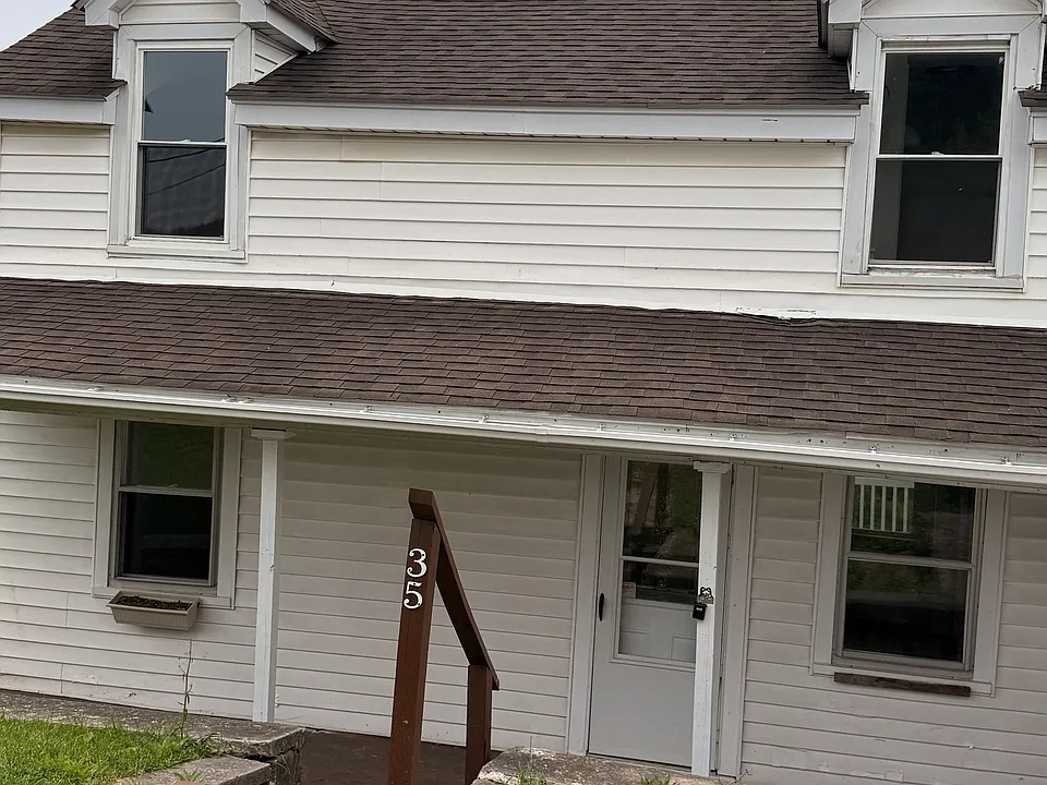 35 Mount Pleasant St