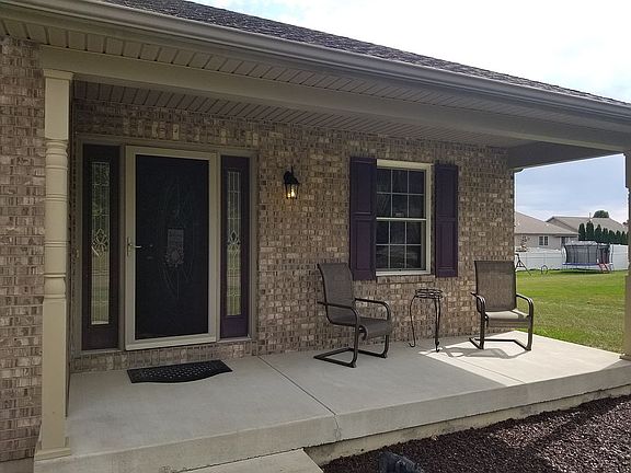 5th image of 1111 Arbor Ln