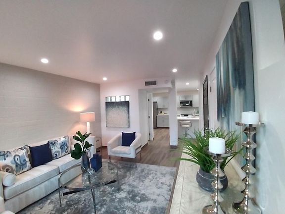 3rd image of 4925 N 73rd St APT 12