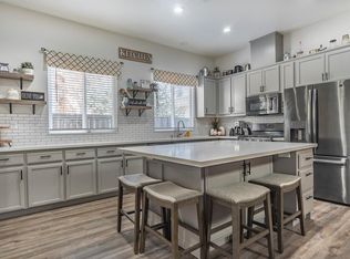 6008 Roswitha Ct, Carmichael, CA 95608
