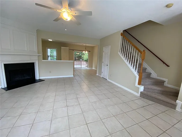 1285 Kilmington Ct — Photo 4