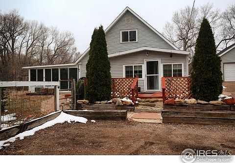 1st image of 4411 Lawrence Ln