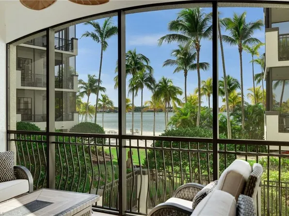 10731 Mirasol DR #205, MIROMAR LAKES, FL 33913