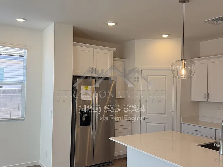 33070 Noir Dr — Photo 3
