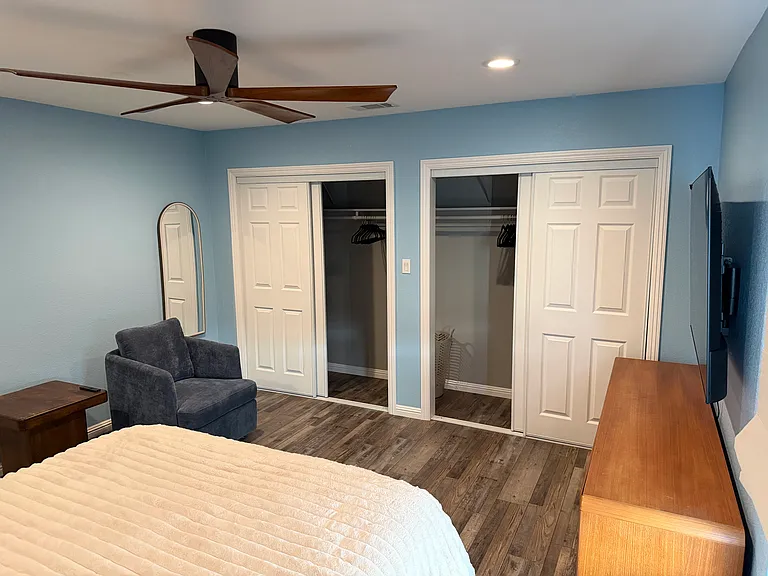 105 Hollywood Ave — Photo 19