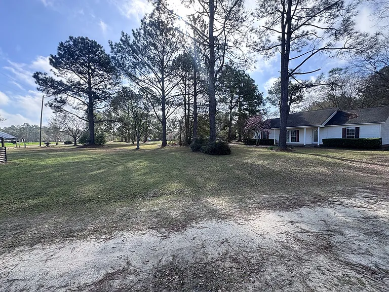 167 J C Abbott Rd — Photo 3