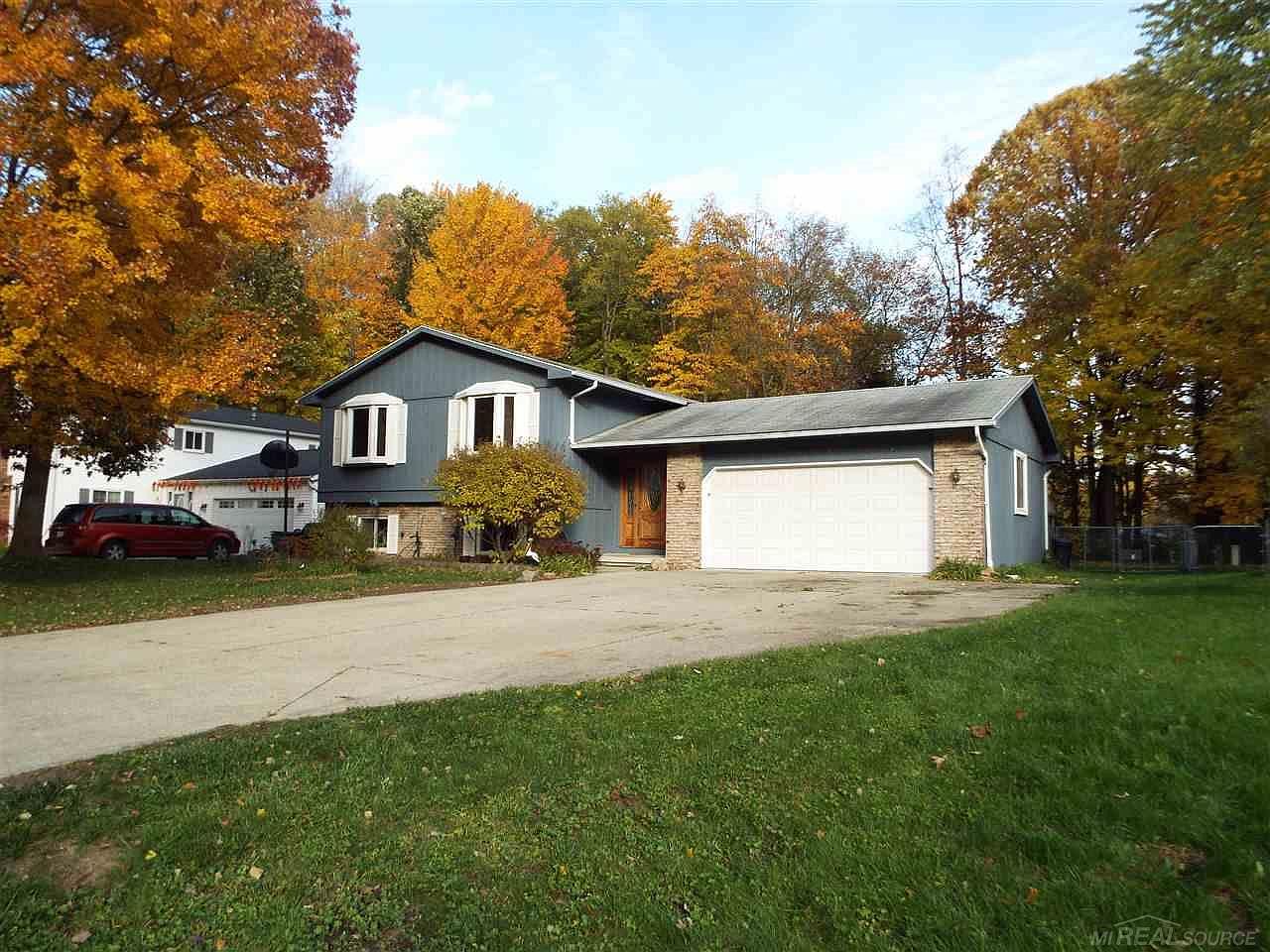 3604 Old Farm Ln, Fort Gratiot, MI 48059 Zillow