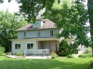 W9097 Waldman Rd, Cambridge, WI 53523