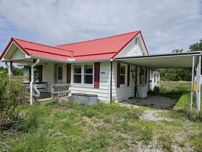 10731 Newport Rd, Bowling Green, IN, 47833
