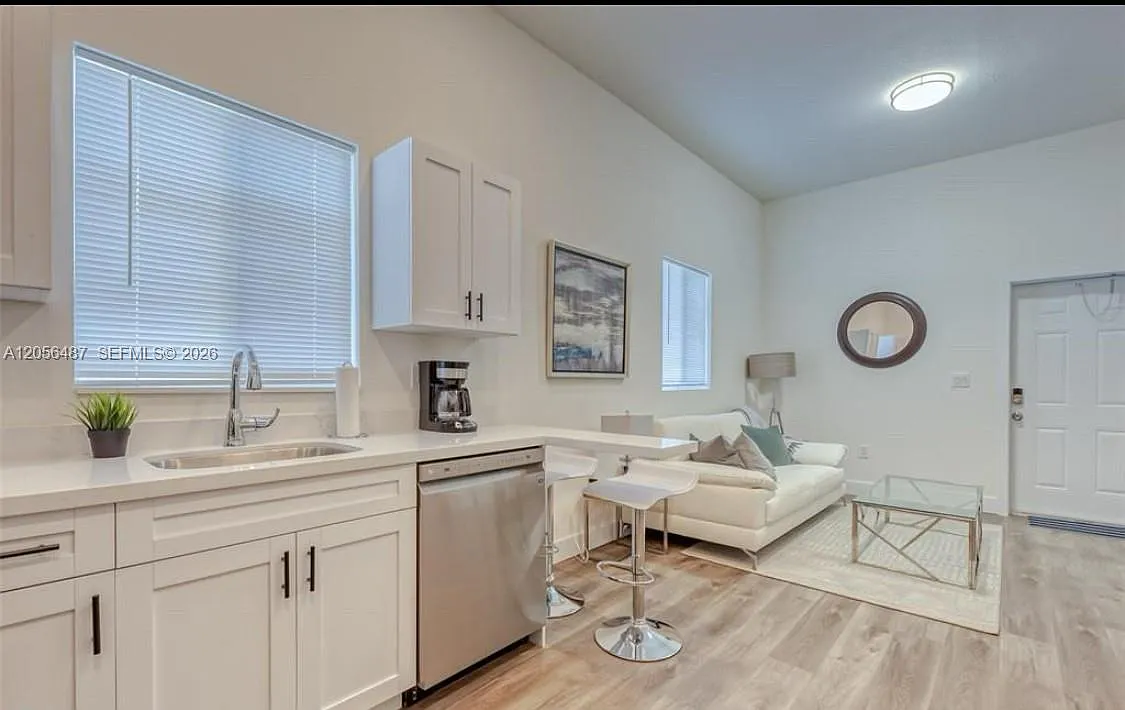 Everglade Land Sales Co — Photo 3