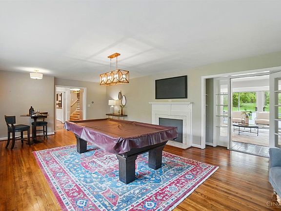 3rd image of 2659 Willowbrook Dr