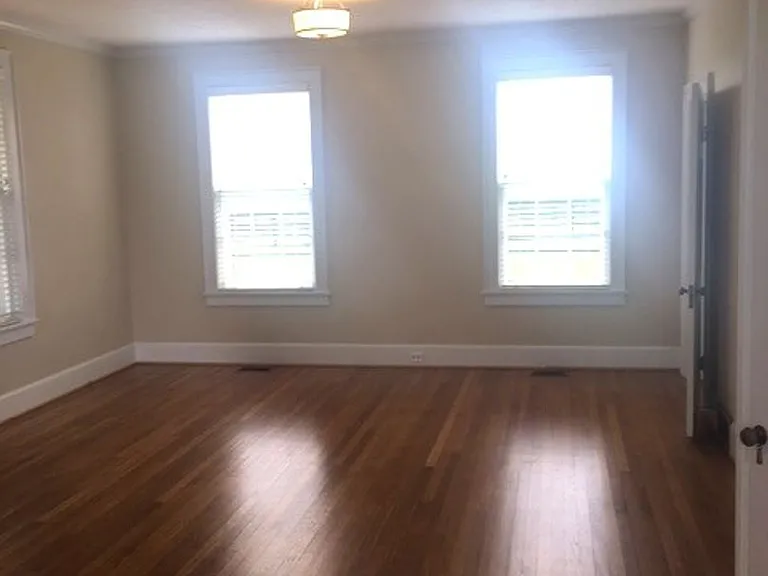 3376 Winchester Rd — Photo 10