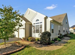 5 La Rochelle Dr, Manchester Twp., NJ 08759