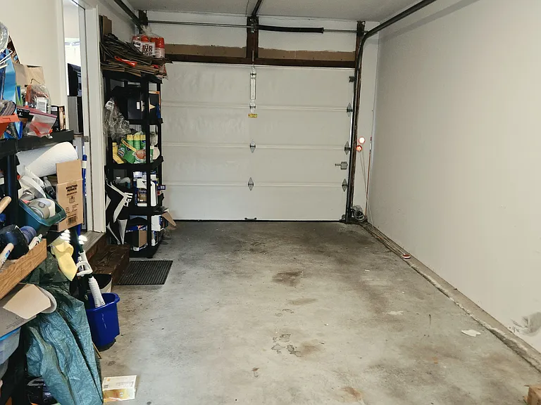 77 Forest St — Photo 23