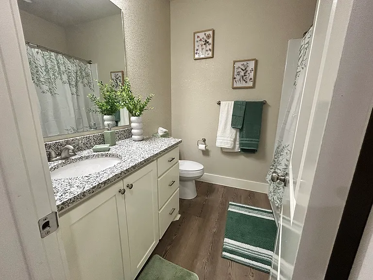 Cooper Ridge Luxury Apartment Homes — Photo 16