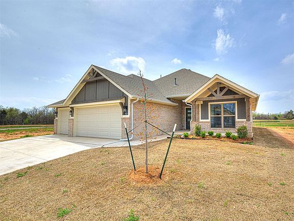 5th image of 7609 Three Woods Ln
