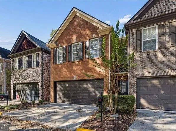 1909 Harrison Park Dr, Atlanta, GA 30341
