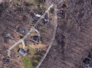 34 Elanore Dr, Ballwin, MO 63021