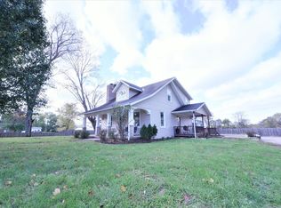 2221 Timberman Rd, Hamilton, OH 45013