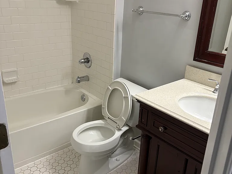 13714 Bidwell Pl — Photo 10