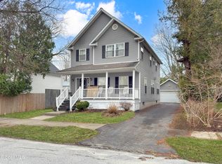 107 Catherine St, Saratoga Springs, NY 12866