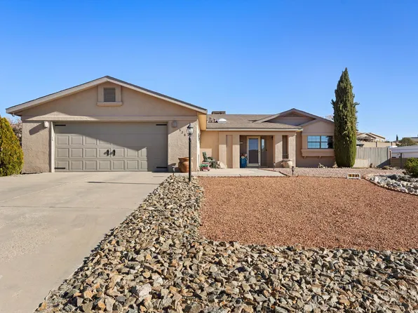 528 Christine Dr NE, Rio Rancho, NM 87124