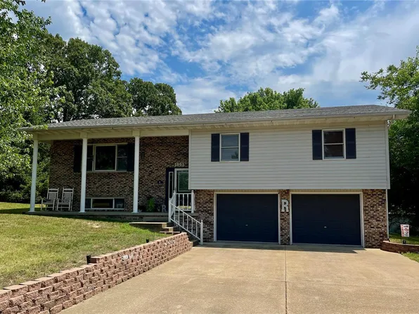 1001 Cedar Ridge Dr, Houston, MO 65483