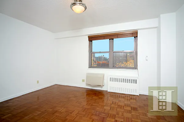 Rented by Halstead Real Estate | media 30