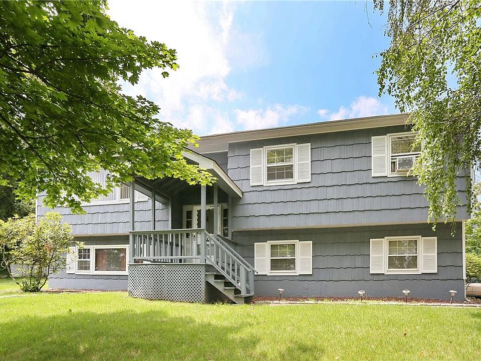 1st image of 15 Parkwood Drive