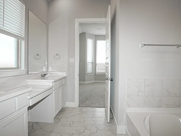 2251 Brookside Dr — Photo 29