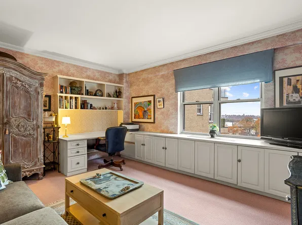 200 East End Avenue image 18 of 21