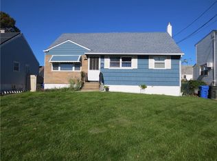 204 Ellsworth St, Iselin, NJ 08830