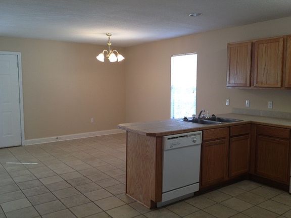 2nd image of 3422 W 7th St APT 23