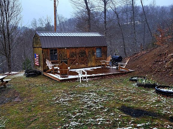 4th image of 374 Nyah Ln