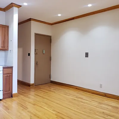 Rented by The Brokerage Group LLC | media 6