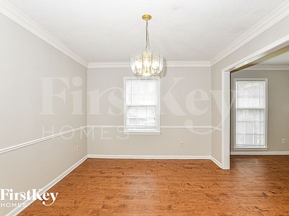 5th image of 5819 Fox Lair Ave