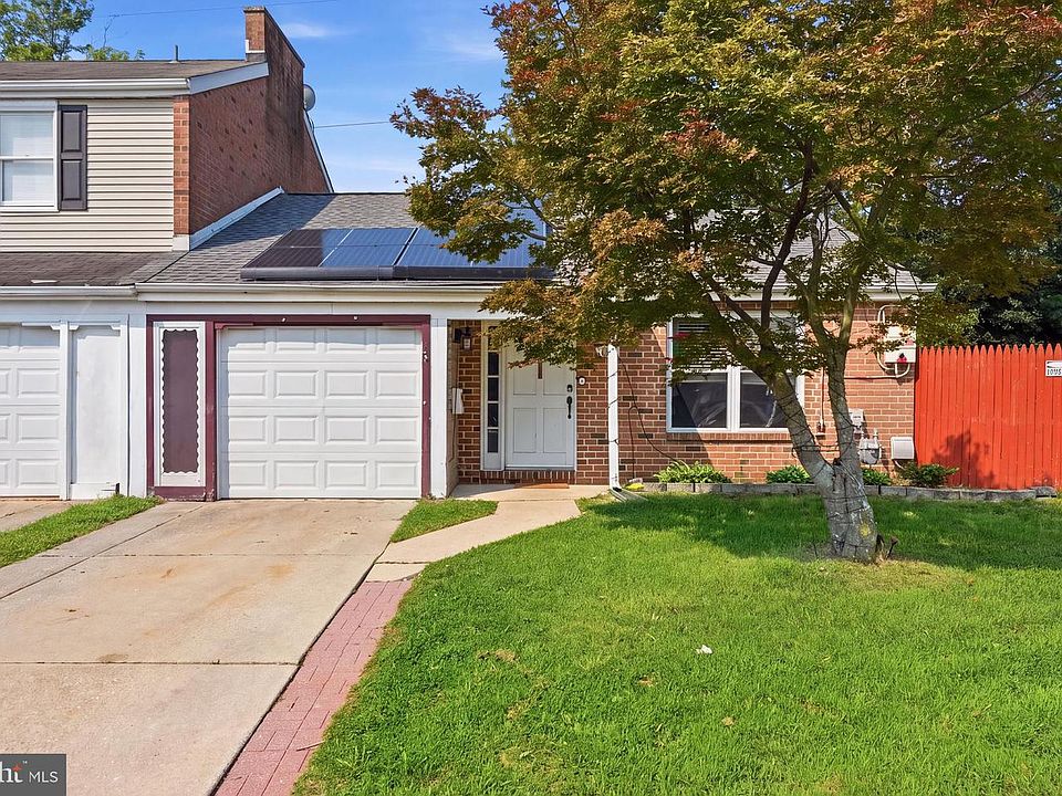 1st image of 1603 Royal Pl