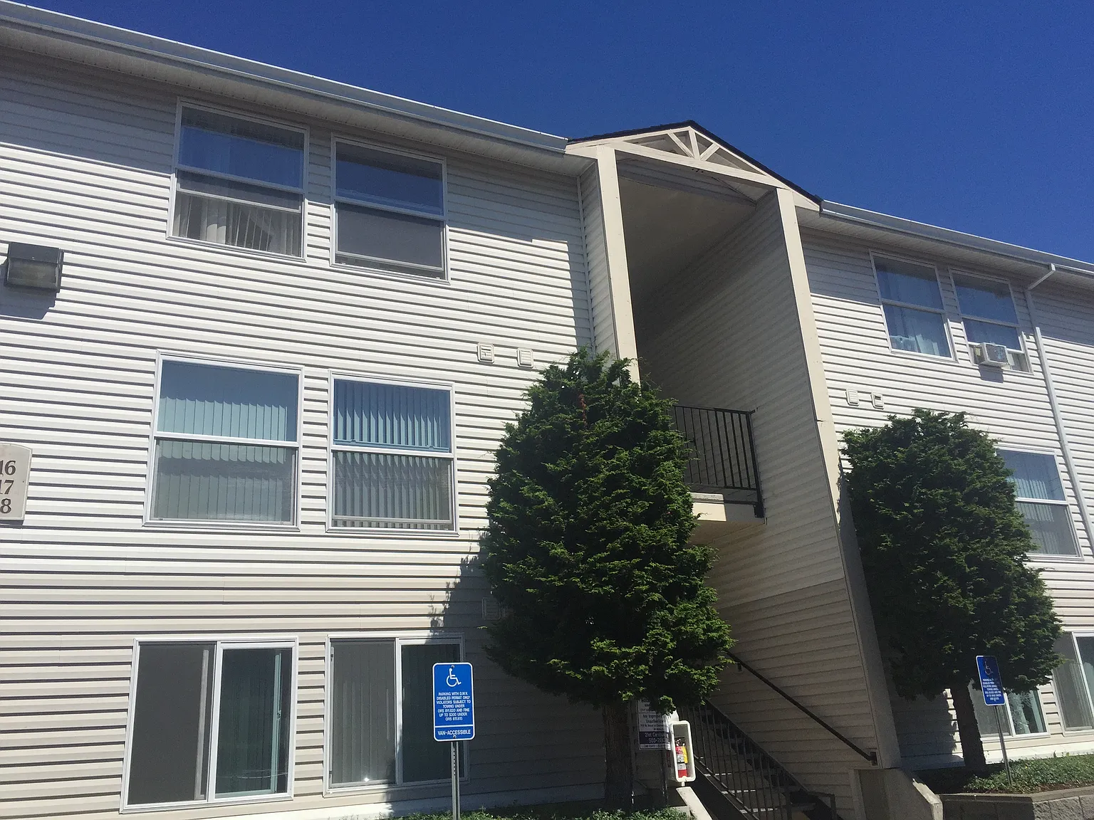 Holgate Commons Apartments — Photo 1